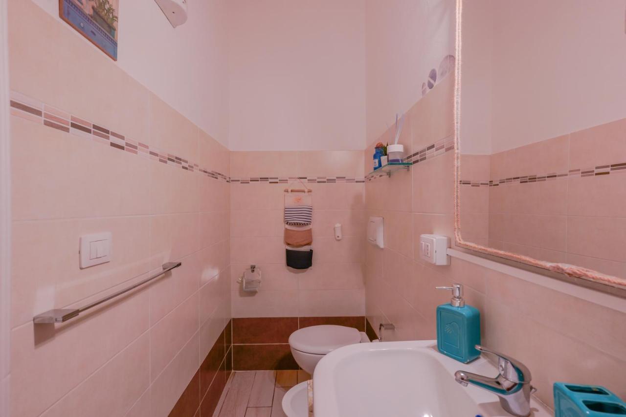 Approdo Rooms - Eja Sardinia 칼리아리 외부 사진