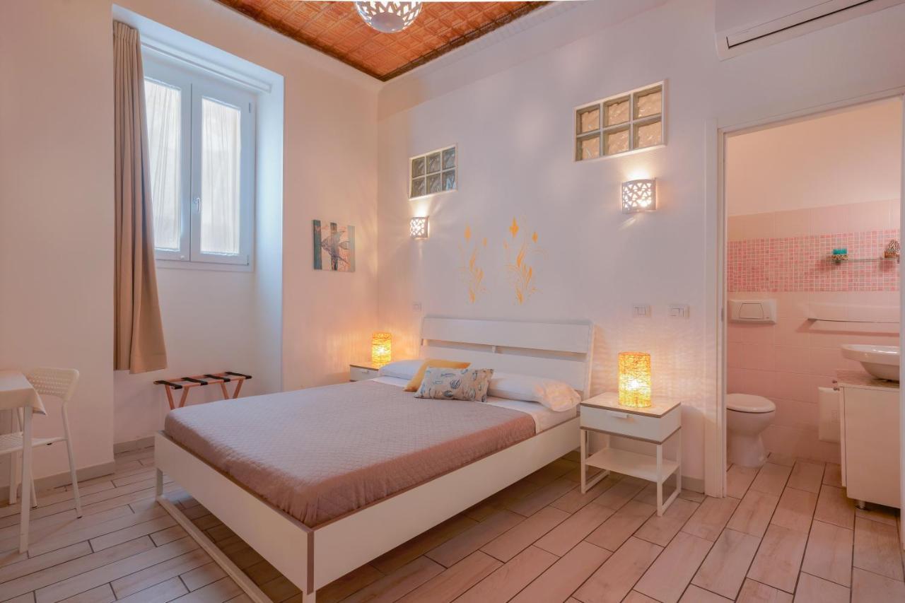 Approdo Rooms - Eja Sardinia 칼리아리 외부 사진