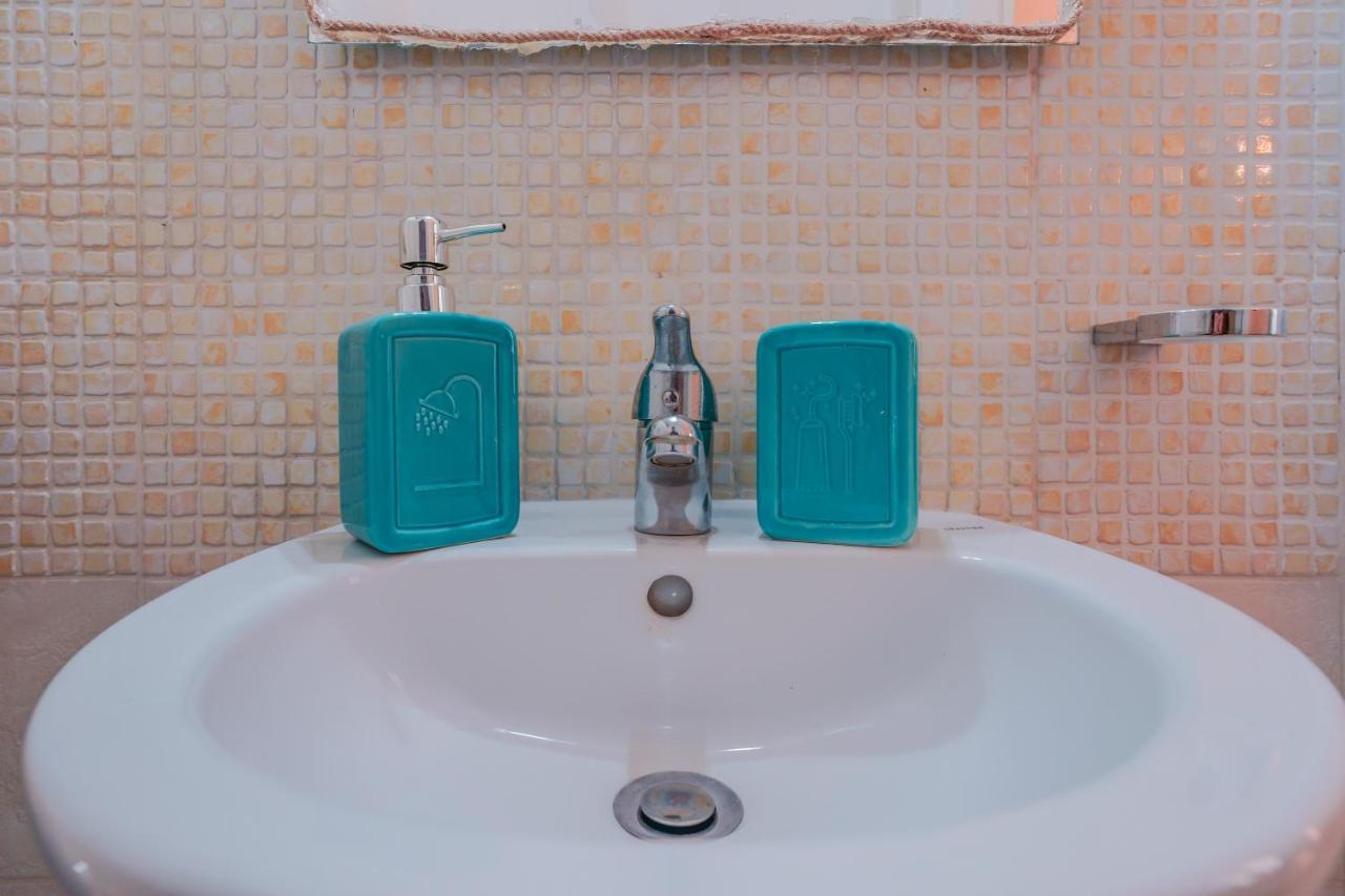 Approdo Rooms - Eja Sardinia 칼리아리 외부 사진